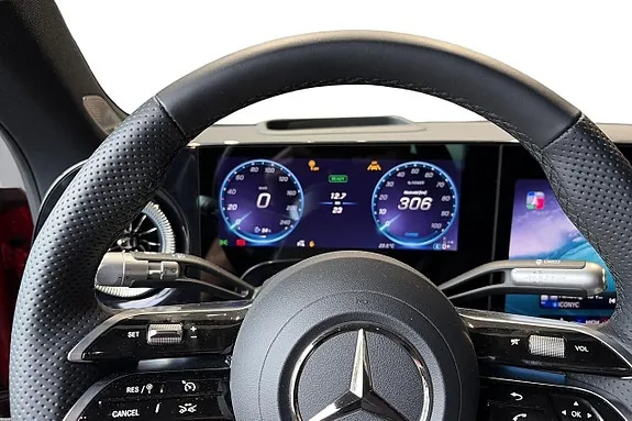 Mercedes-Benz Cla350 2026 photo 5