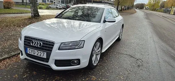 Audi A5 2010 photo 3