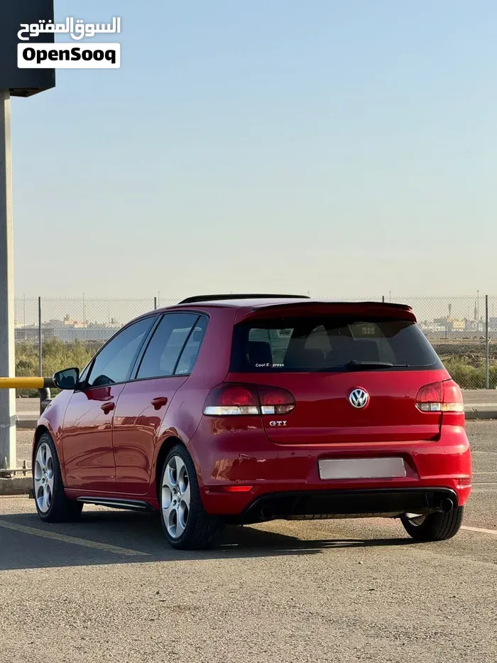 Volkswagen Golf Gti 2012 photo 2