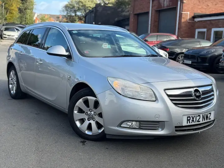 Vauxhall Insignia 2012 photo 5