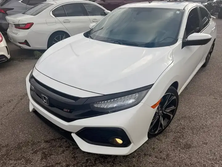 Honda Civic 2017 photo 4