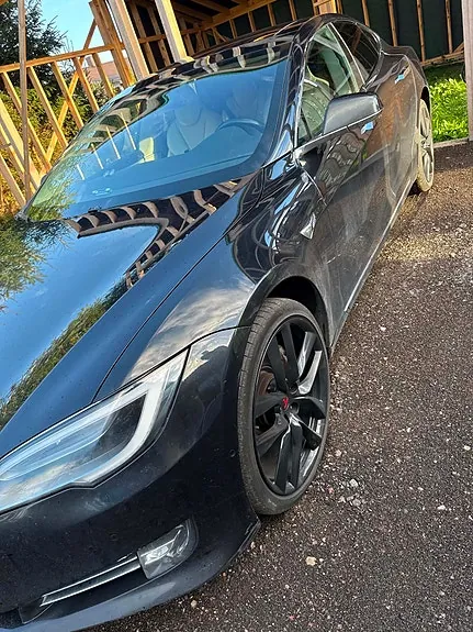 Tesla Model S 2018 photo 3