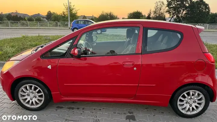 Mitsubishi Colt 2006 photo 2