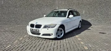BMW Série 3 2011 photo 2
