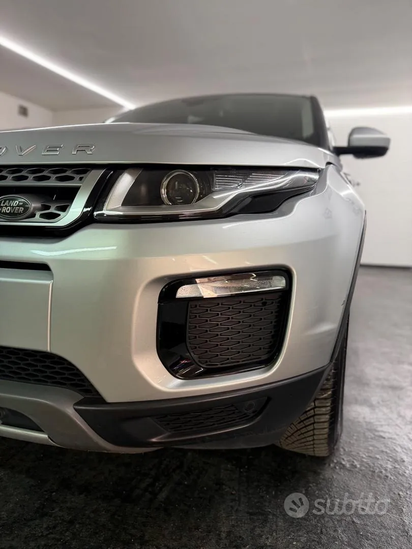 Land Rover Range Rover Evoque 2018 photo 4