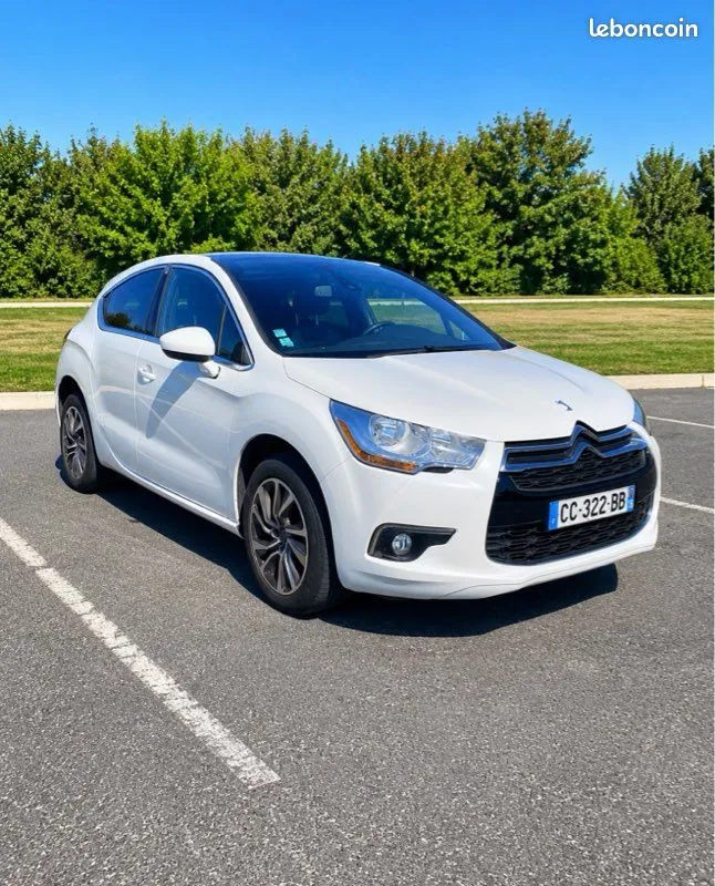 Citroen Ds4 2012 photo 2