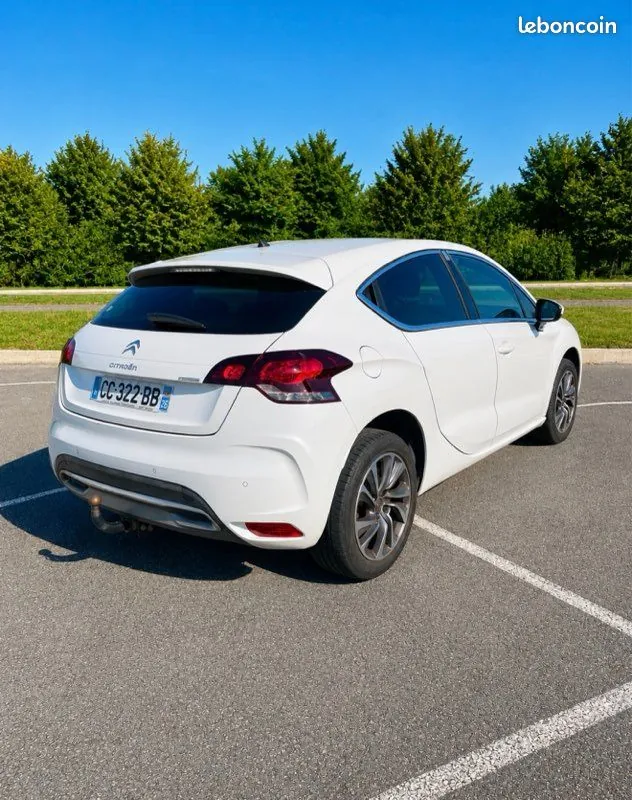 Citroen Ds4 2012 photo 3
