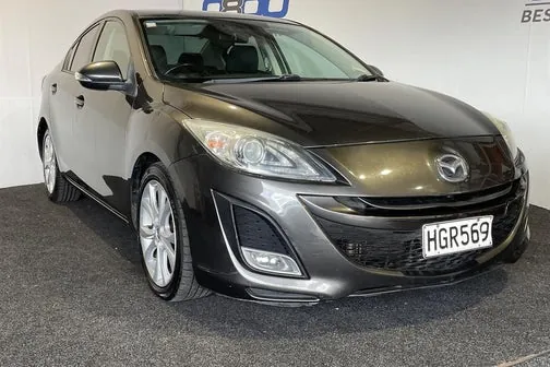 Mazda Axela