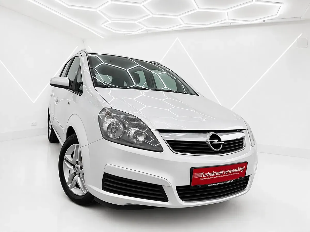 Opel Zafira 2007 photo 3
