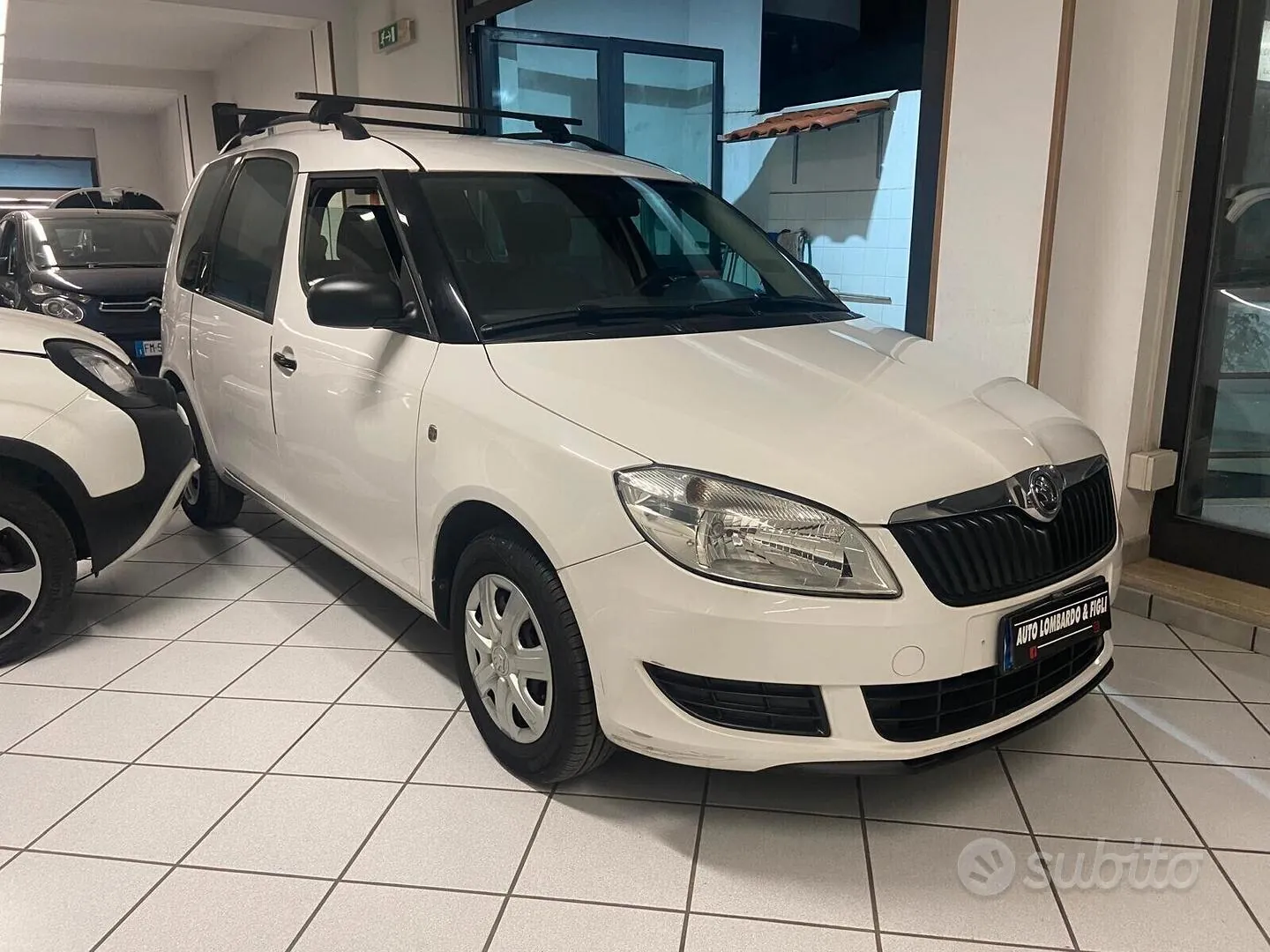 Skoda Roomster 2011 photo 3