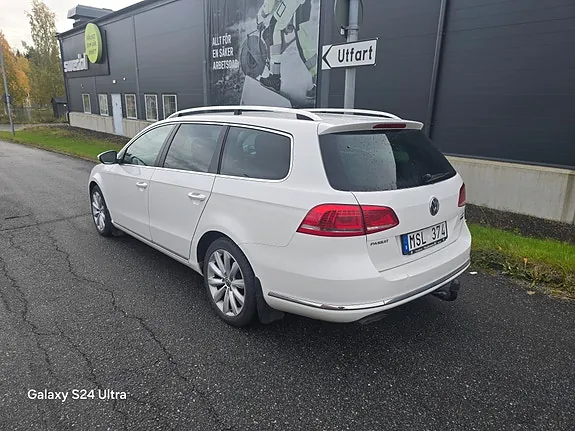 Volkswagen Passat 2012 photo 3