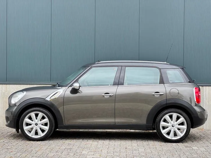 Mini Countryman 2012 photo 2