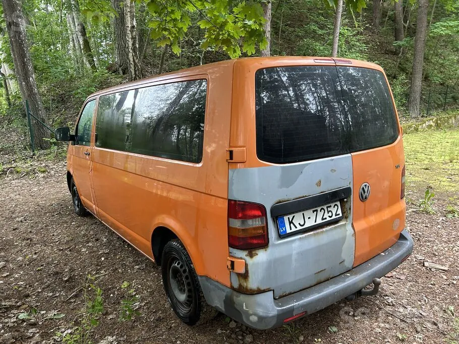 Volkswagen Transporter T5 2005 photo 4