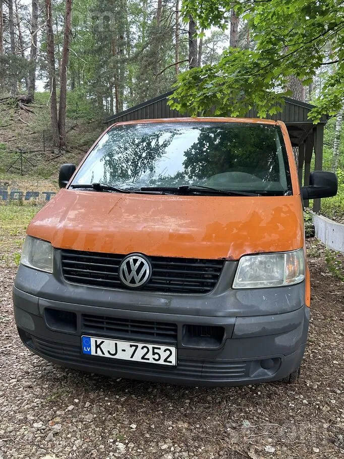 Volkswagen Transporter T5 2005 photo 2