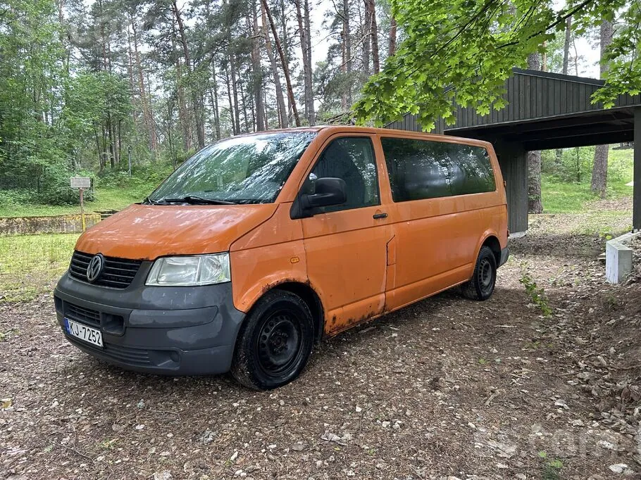 Volkswagen Transporter T5 2005 photo 3