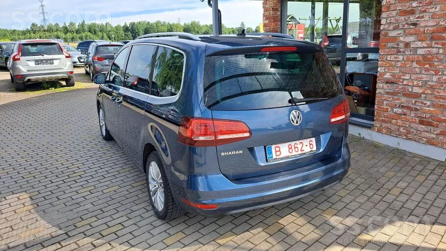 Volkswagen Sharan 2017 photo 2