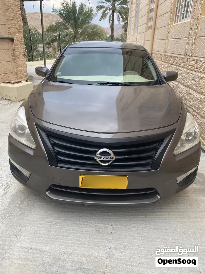 Nissan Altima 2015 photo 2