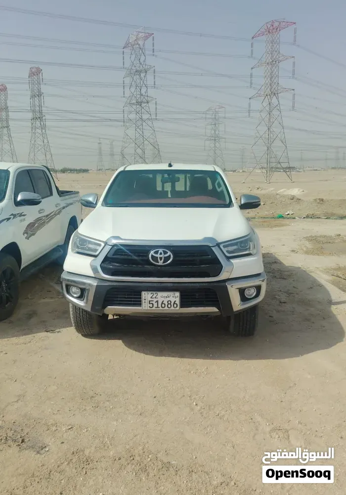 Toyota Hilux