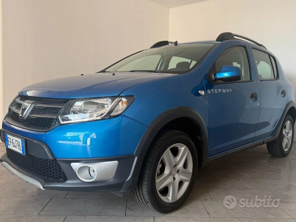 Dacia Sandero 2013 photo 2