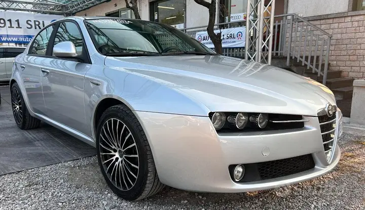 Alfa Romeo 159 2006 photo 2