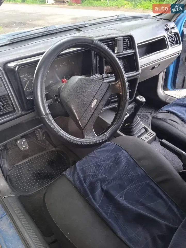 Ford Sierra 1986 photo 3