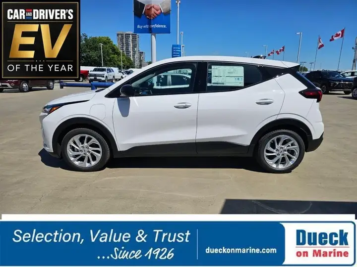 Chevrolet Bolt 2027 photo 5