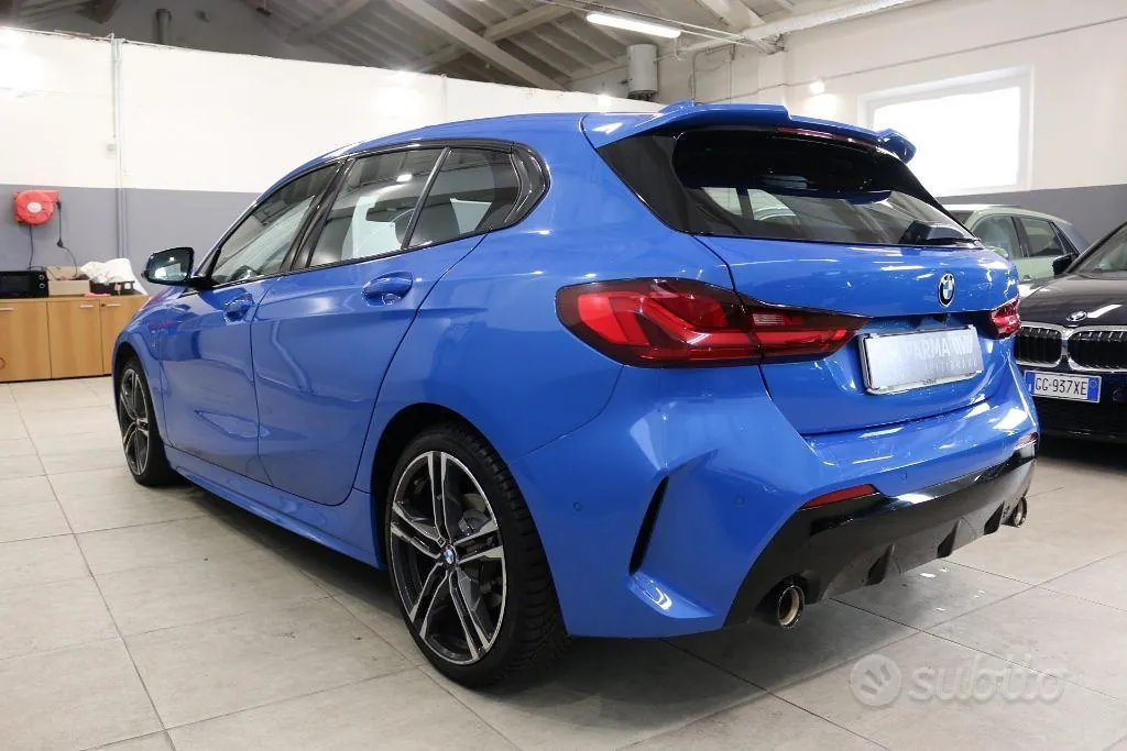 BMW 1 Series 2023 photo 4