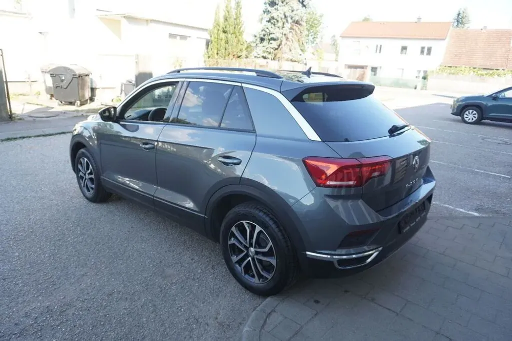 Volkswagen T-Roc 2020 photo 3