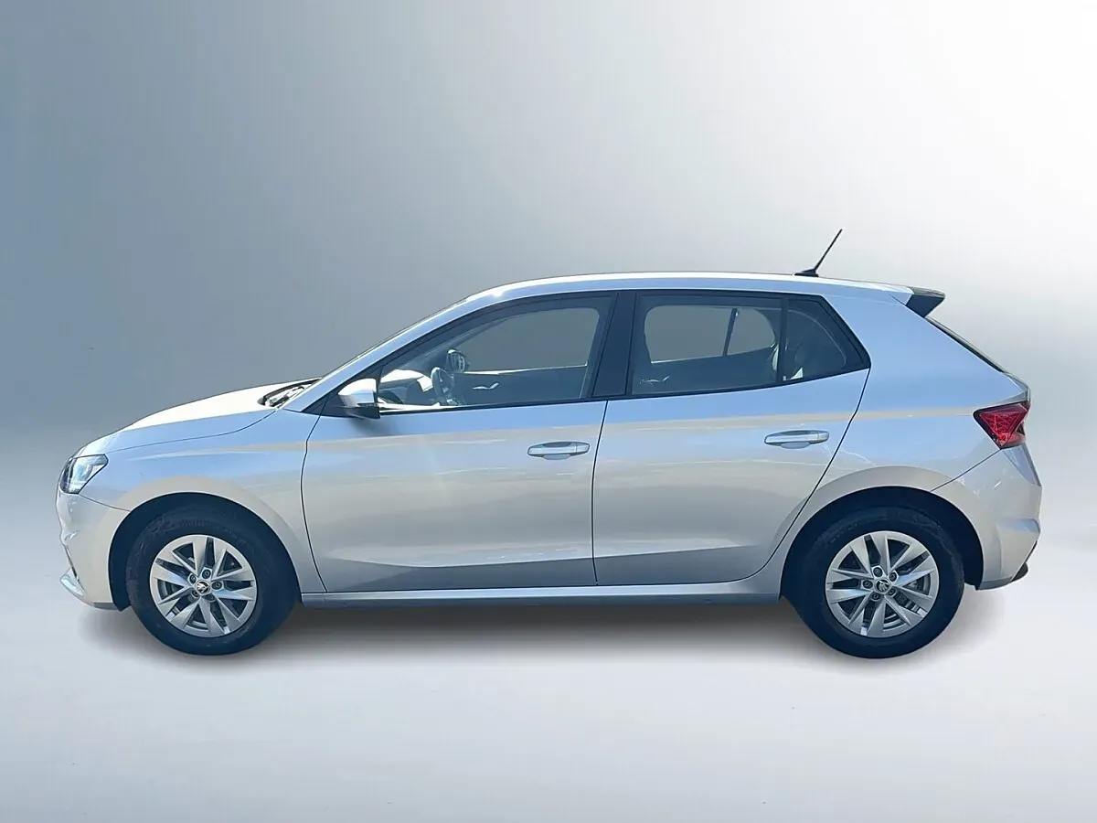 Skoda Fabia 2024 photo 2