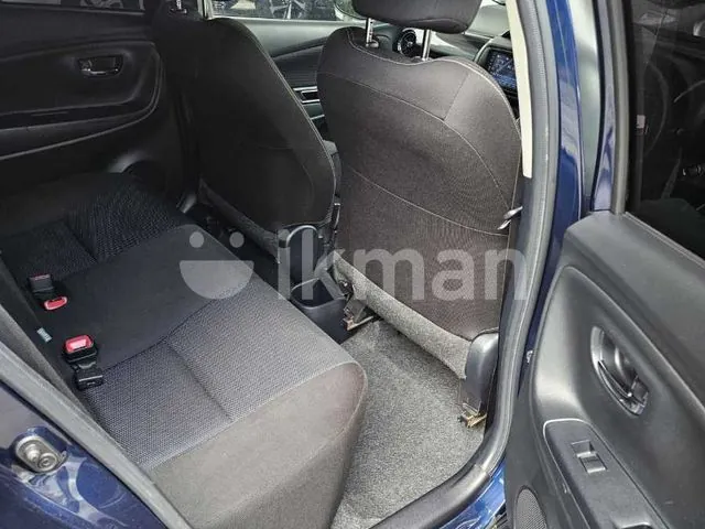 Toyota Vitz 2018 photo 5