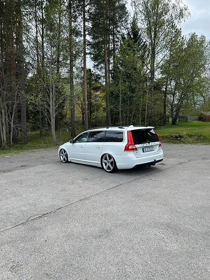 Volvo V70 2015 photo 5