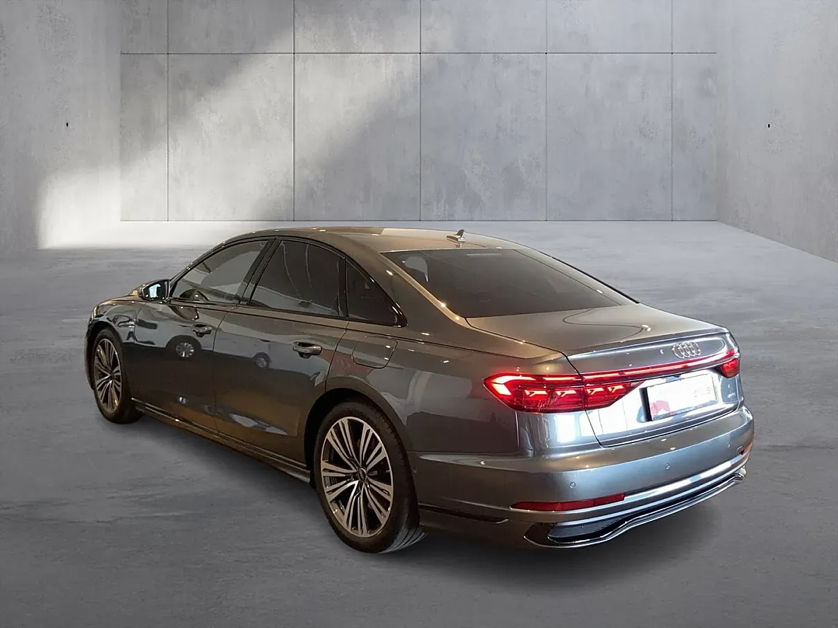 Audi A8 2023 photo 3