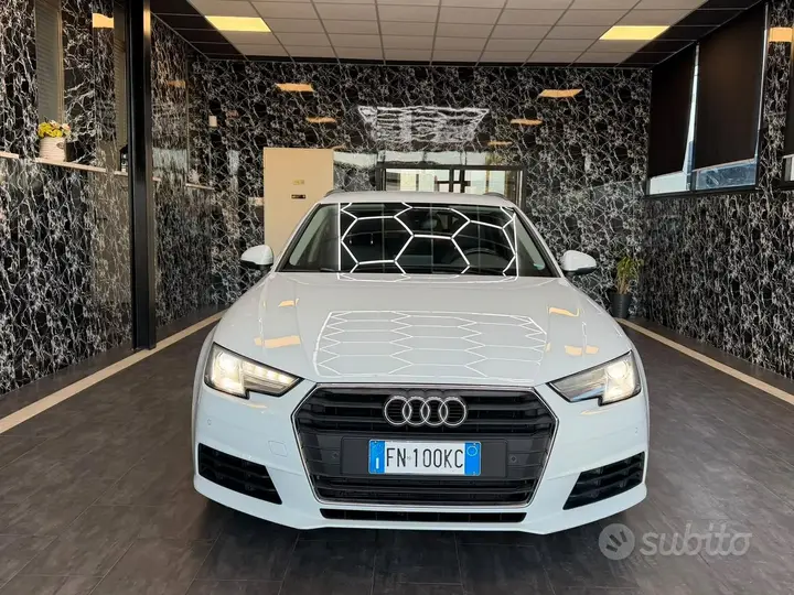 Audi A4 Avant 2018 photo 2