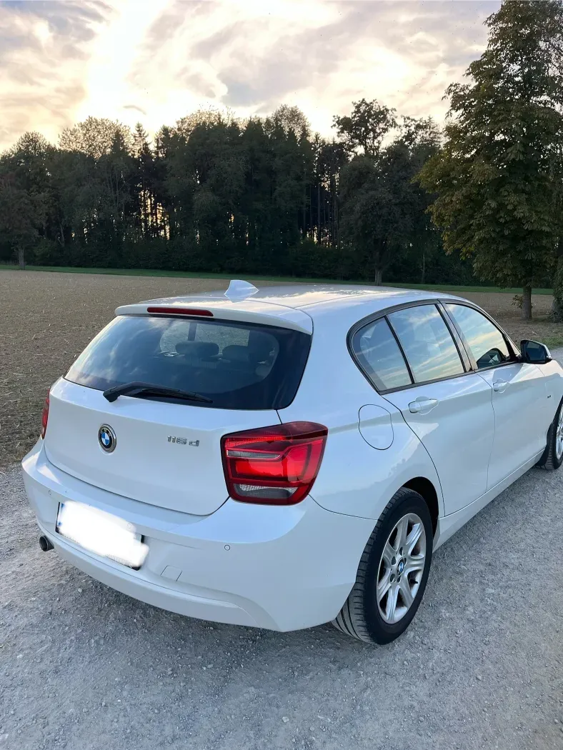 BMW 1 Series 2012 photo 3