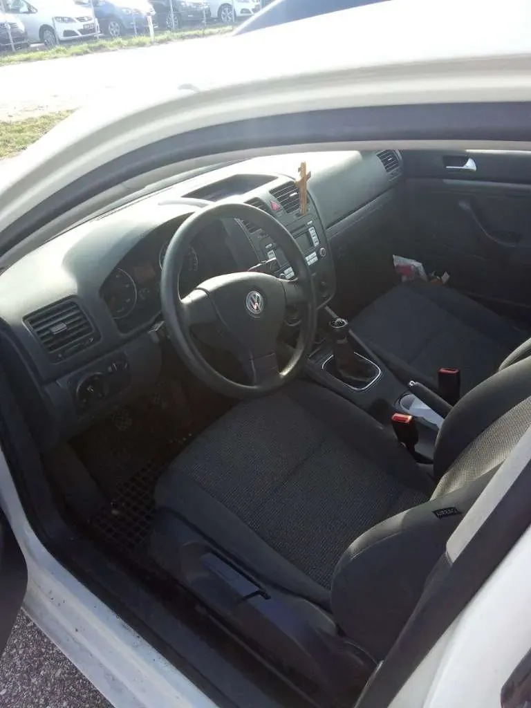 Volkswagen Golf 2008 photo 3