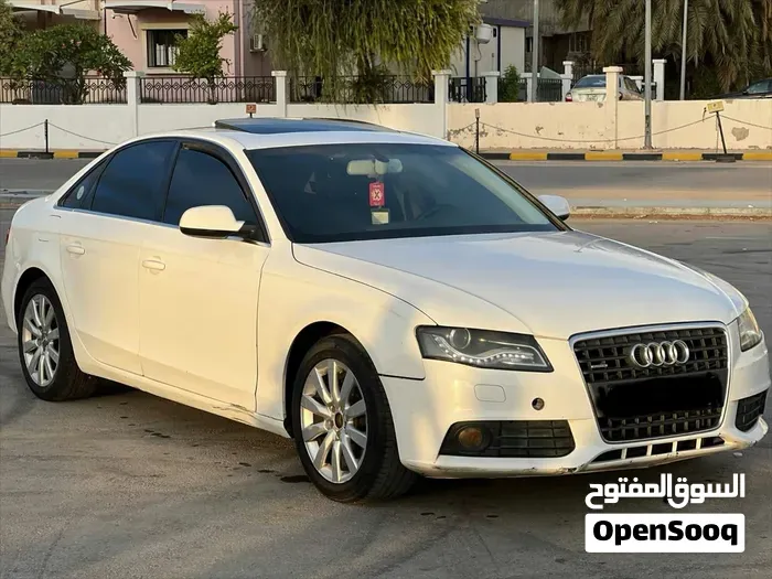Audi A4 2012 photo 3