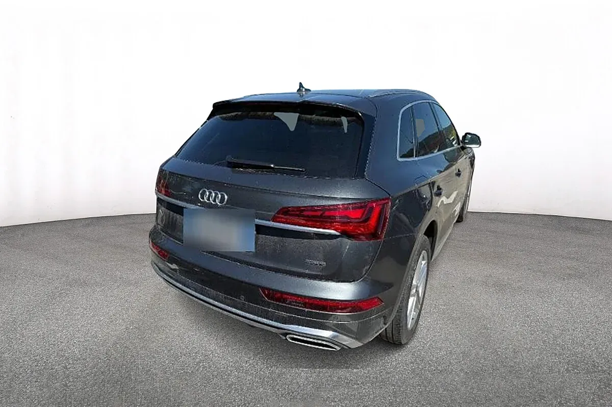 Audi Q5 2025 photo 2