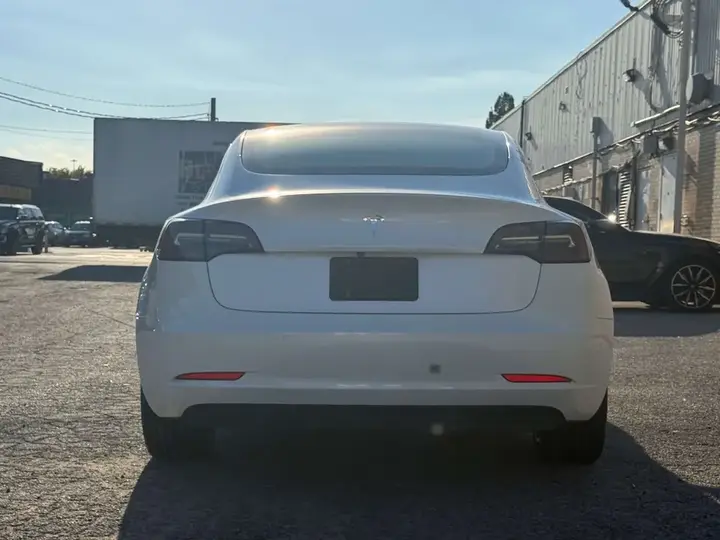 Tesla Model 3 2019 photo 5