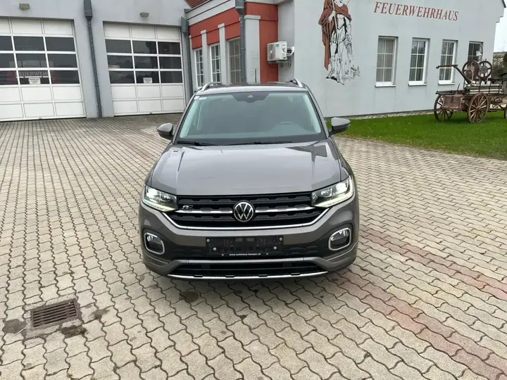Volkswagen T-Cross 2021 photo 2