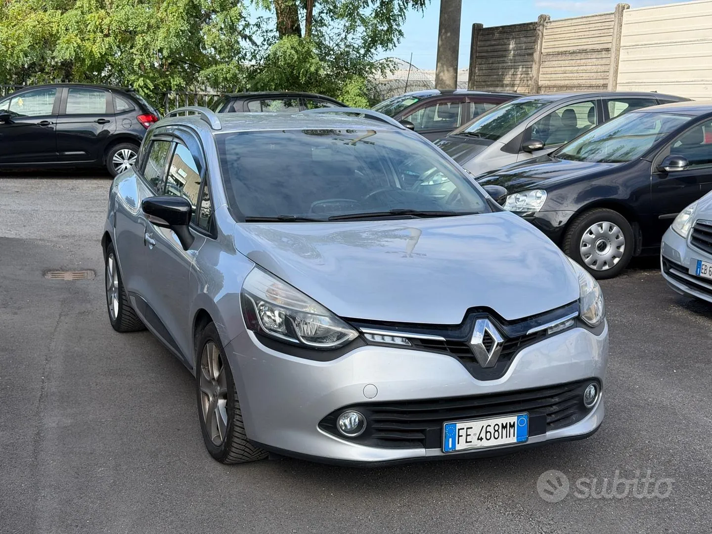 Renault Clio 2016 photo 2