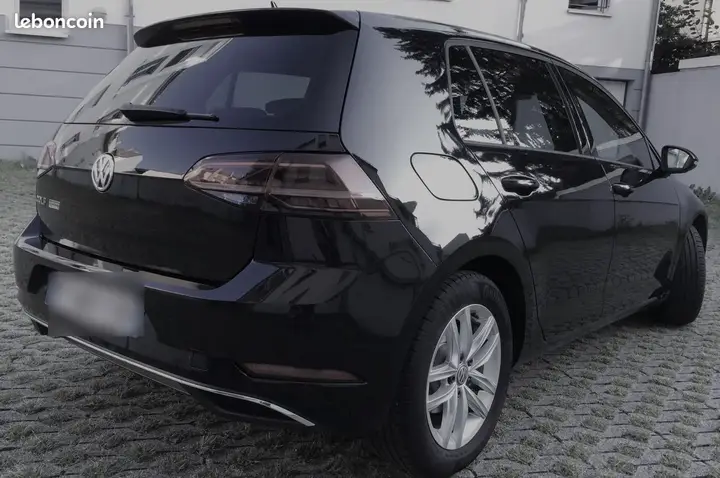 Volkswagen Golf 2020 photo 2