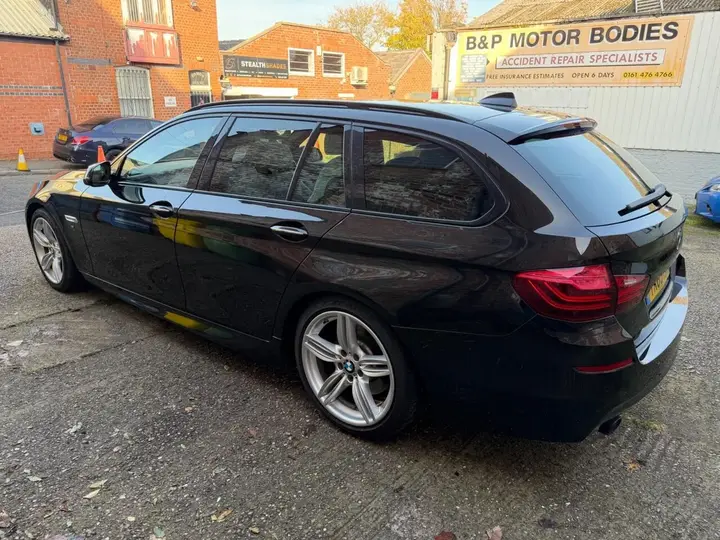 BMW 5 Series 2015 photo 5