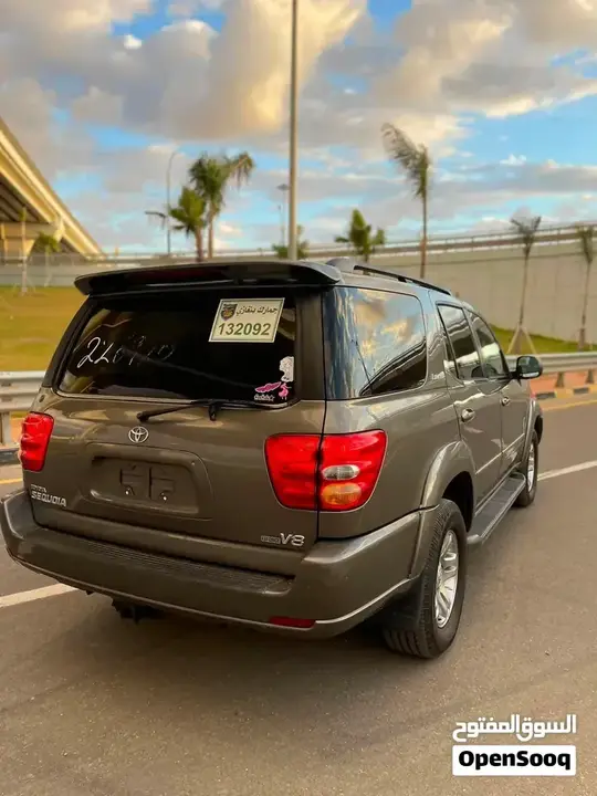 Toyota Sequoia