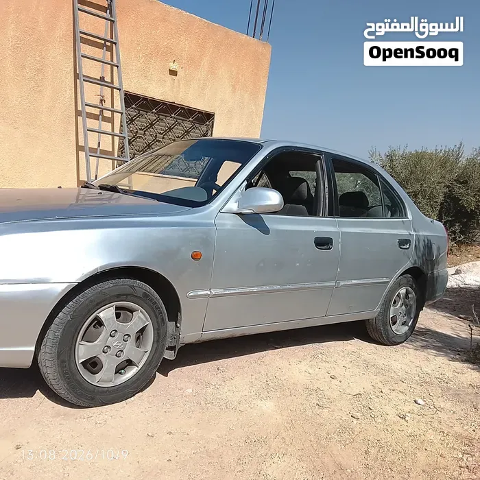 Hyundai Verna 2000 photo 4