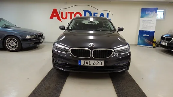 BMW 520D 2018 photo 2