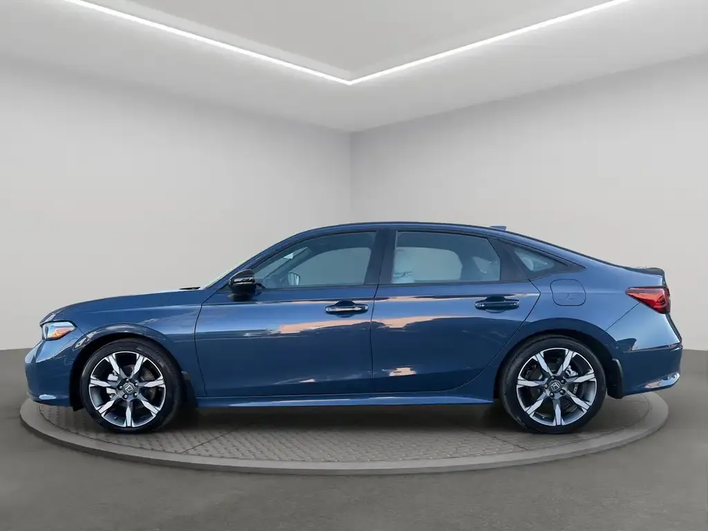 Honda Civic 2025 photo 3