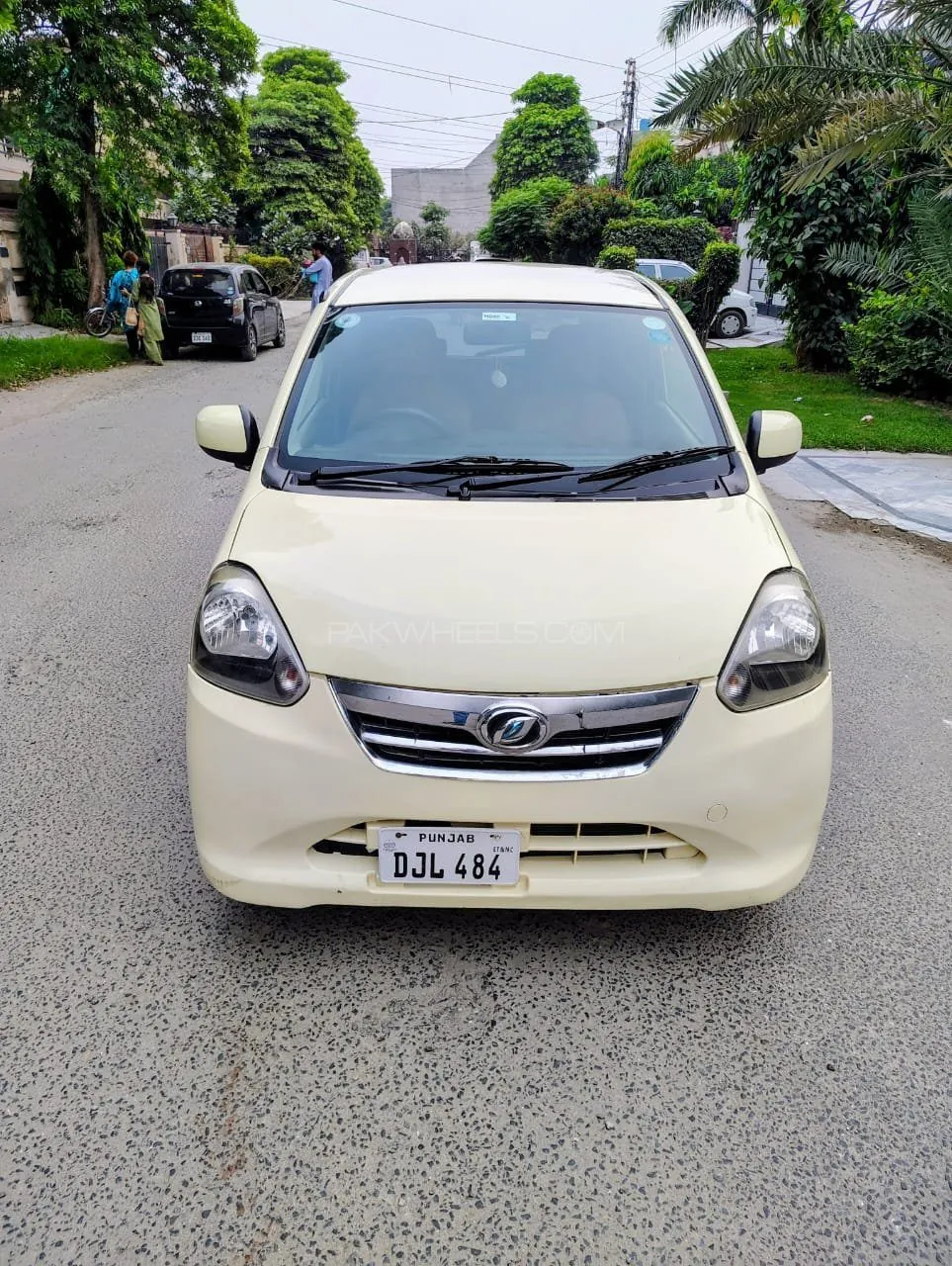 Daihatsu Mira