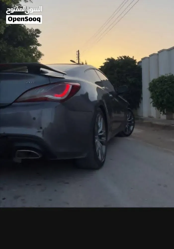 Genesis Cobalt 2016 photo 4