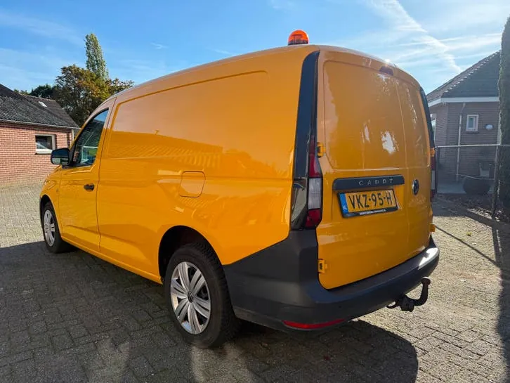 Volkswagen Caddy 2021 photo 2