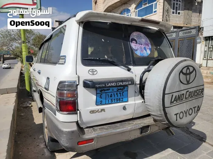 Toyota Land Cruiser 2002 photo 4